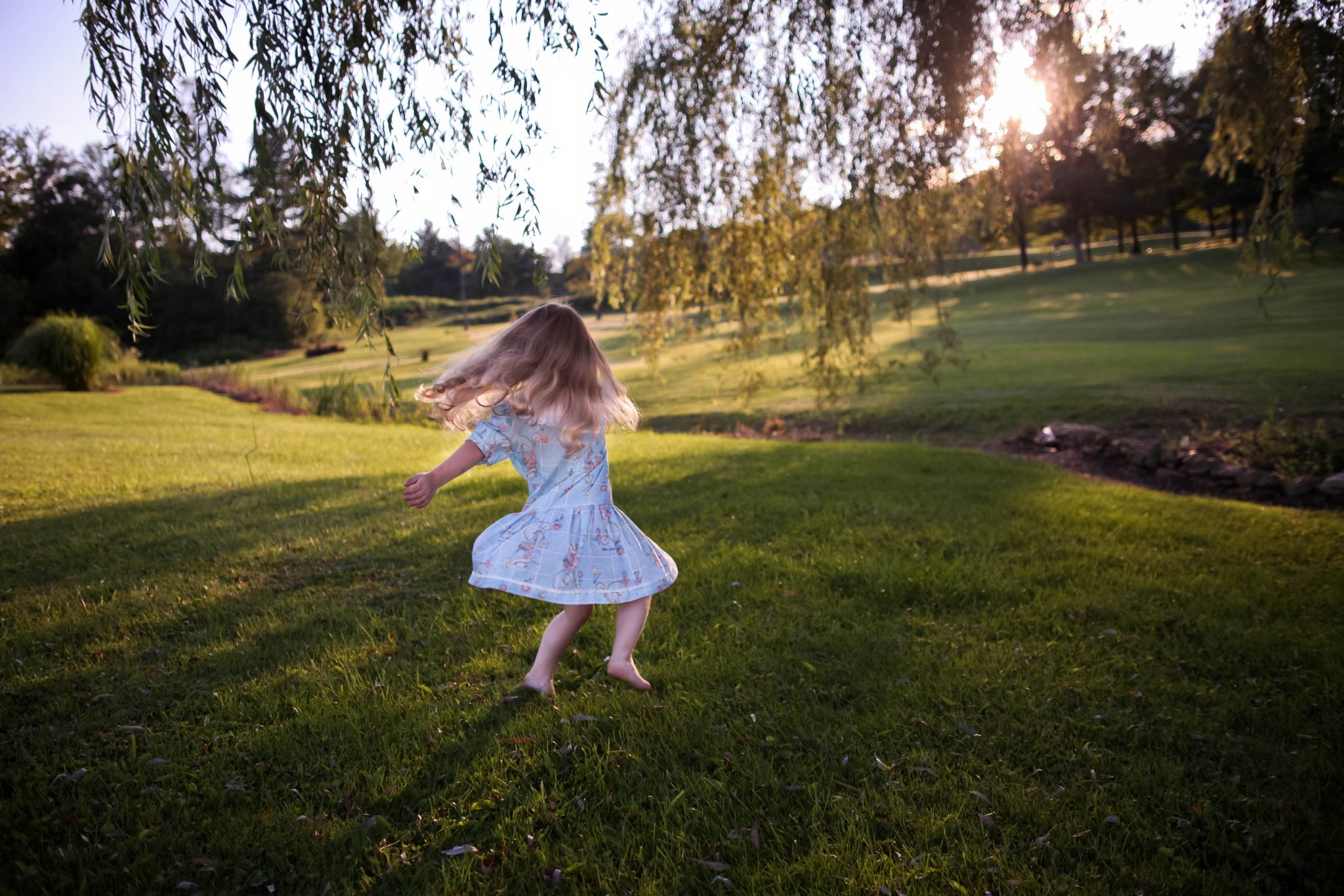 gabby-orcutt-98868-unsplash dance like a toddler
