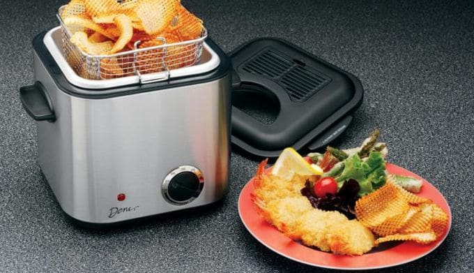 Filtration system in a deep fryer Filtration system in a deep fryer