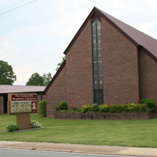 Photo of West Hendersonville Baptist Church