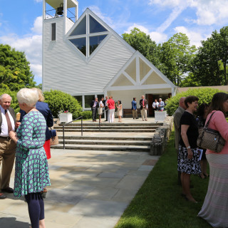 Round Hill Community Church