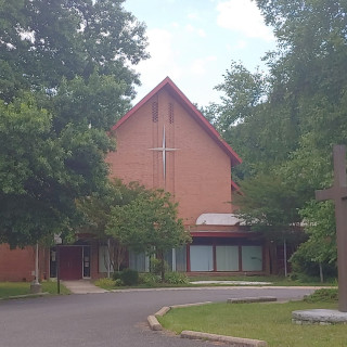 Holy Cross Lutheran Church