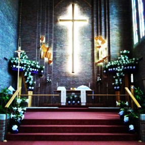 Holy Cross Lutheran Church