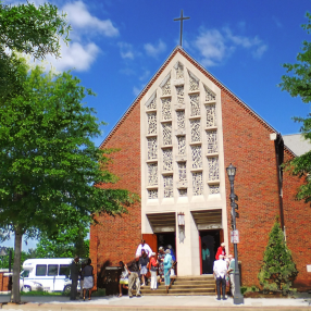 Broadway United Methodist Church in Maryville,TN 37804