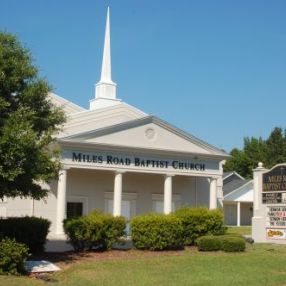 Miles Road Baptist Church in Summerville,SC 29485