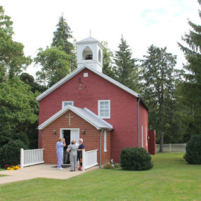 Grace Lutheran Church in Luray,VA 22835