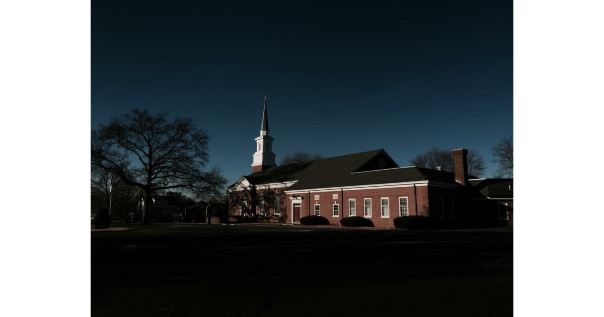 Van Riper Ellis Broadway Baptist Church in Fair Lawn, NJ | FaithStreet