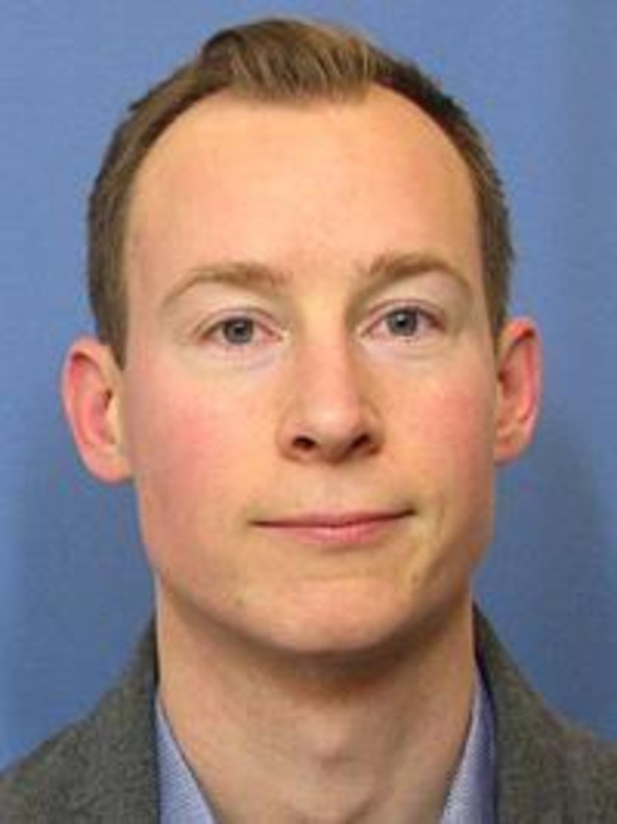Postdoktor Eirik Magnus Meek Degerud ved Folkehelseinstituttet.