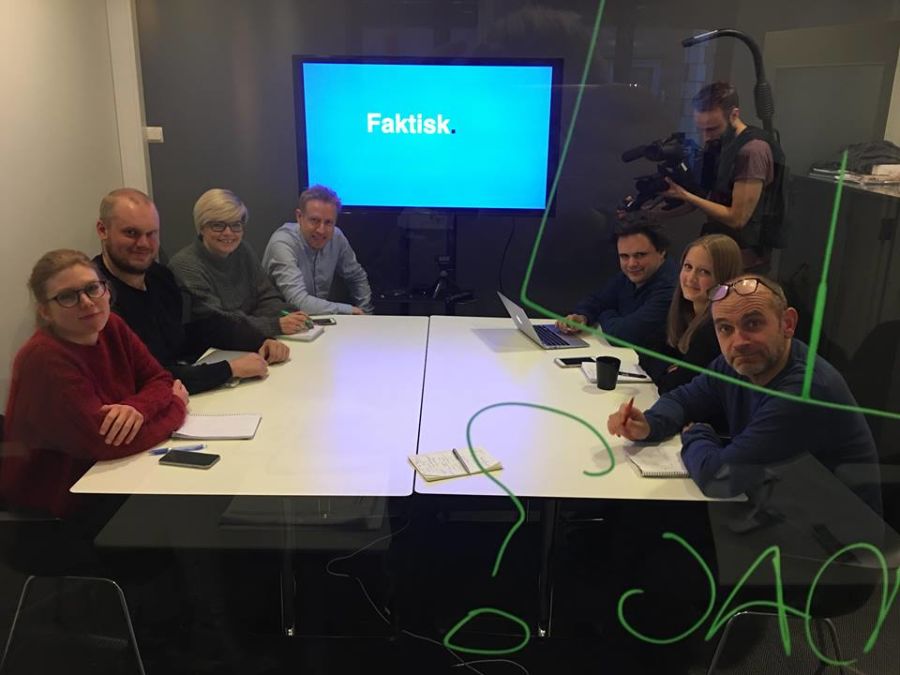 Bildene viser de første opptakene i Faktisk.nos lokaler som skal brukes i forbindelse med den nye sekvensen i neste sesong av Forbrukerinspektørene på NRK 1.