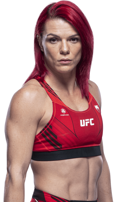 Gillian “The Savage” Robertson Full MMA Record and Fighting Statistics