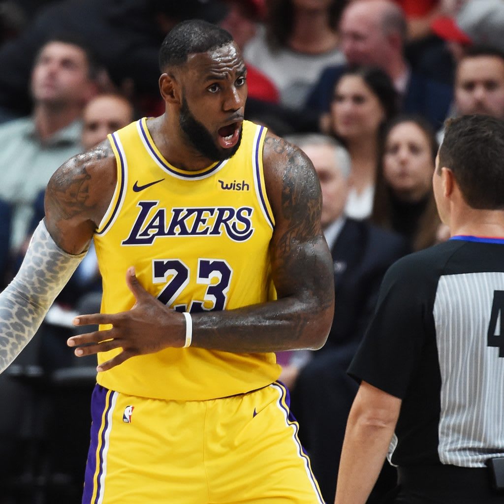 LeBron James A Dirty Player? Top 5 Dirtiest Plays LeBron James A Dirty Player? Top 5 Dirtiest Plays