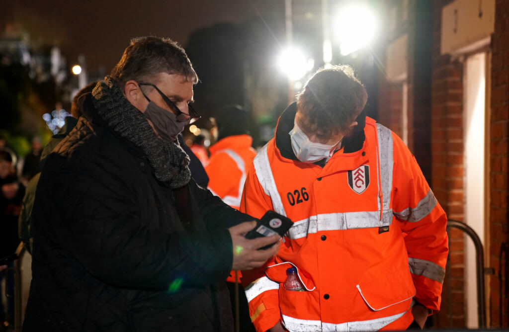 English Premier League plays on as coronavirus cases surge English Premier League plays on as coronavirus cases surge