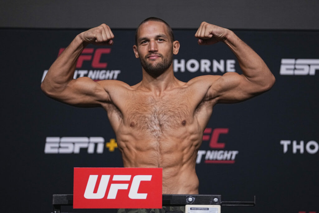 ‘King of Germany’ to be crowned when Dustin Stoltzfus takes on Abusupiyan Magomedov at UFC Paris ‘King of Germany’ to be crowned when Dustin Stoltzfus takes on Abusupiyan Magomedov at UFC Paris