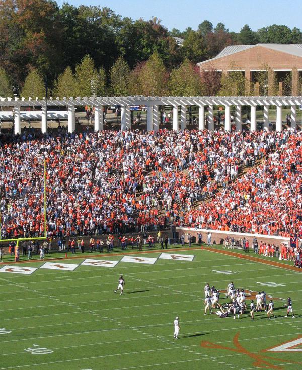 Hotels near Scott Stadium