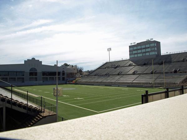 Hotels near Cramton Bowl