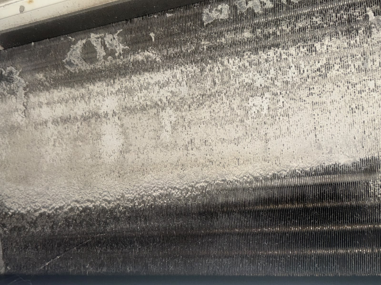 Top Signs Your AC Needs Deep Cleaning in Dubai