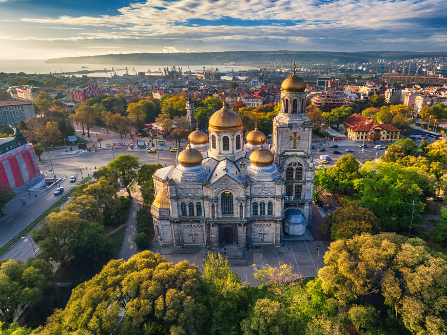 bulgaria-the-cathedral-of-the-assumption-in-varna