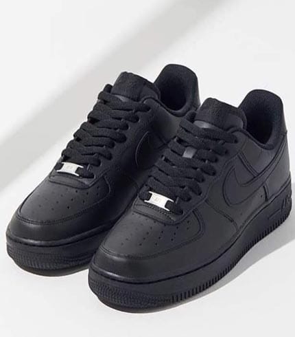 Nike Air Force 1 '07 – Triple Black | Classic Leather Low-Top Sneakers