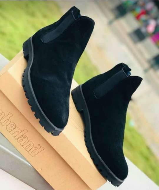 Chelsea boots Black – Glossy Patent Leather Oxford Style | Formal Suede Shoes for Men