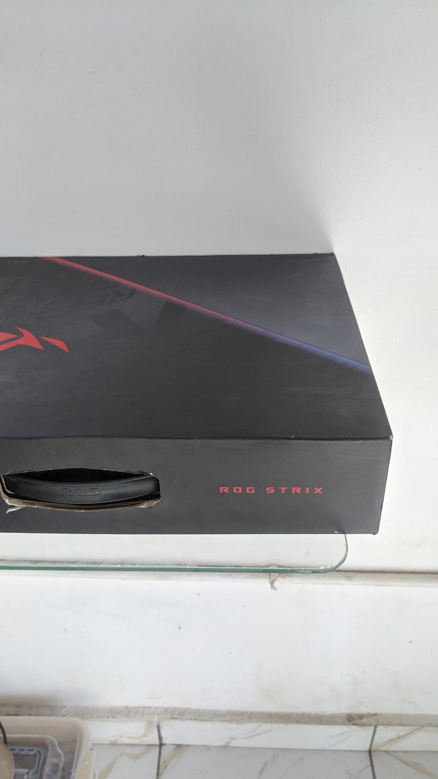 ASUS ROG STRIX  i7 9th generation  RAM 16gb  SSD 512gb 3