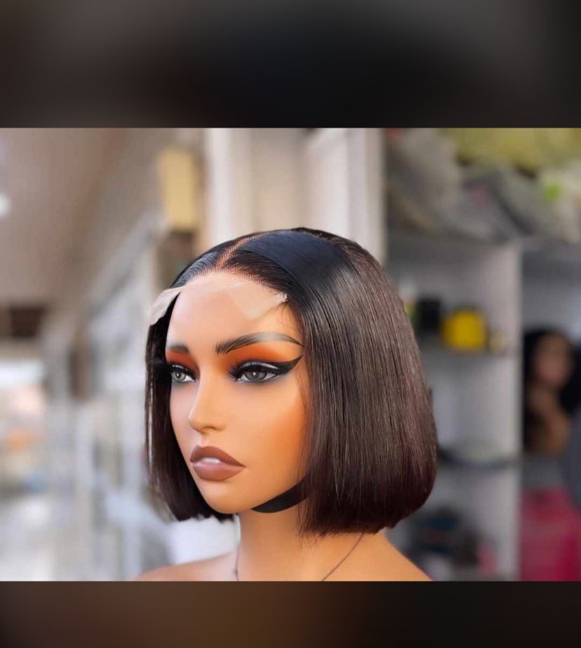 Sleek Bob Wig with Natural Shine and Parting