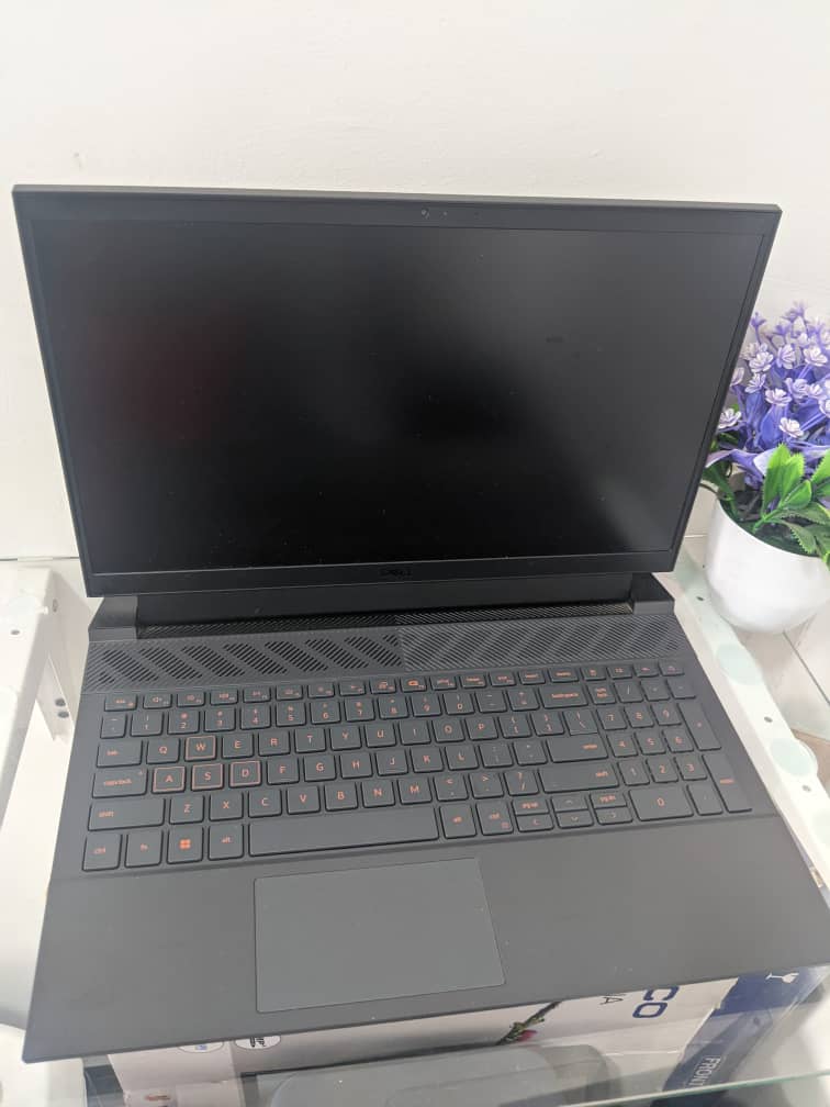 DELL G15  i7-13th generation  RAM-16GB  SSD 1TB  RTX-4050-6gb 3