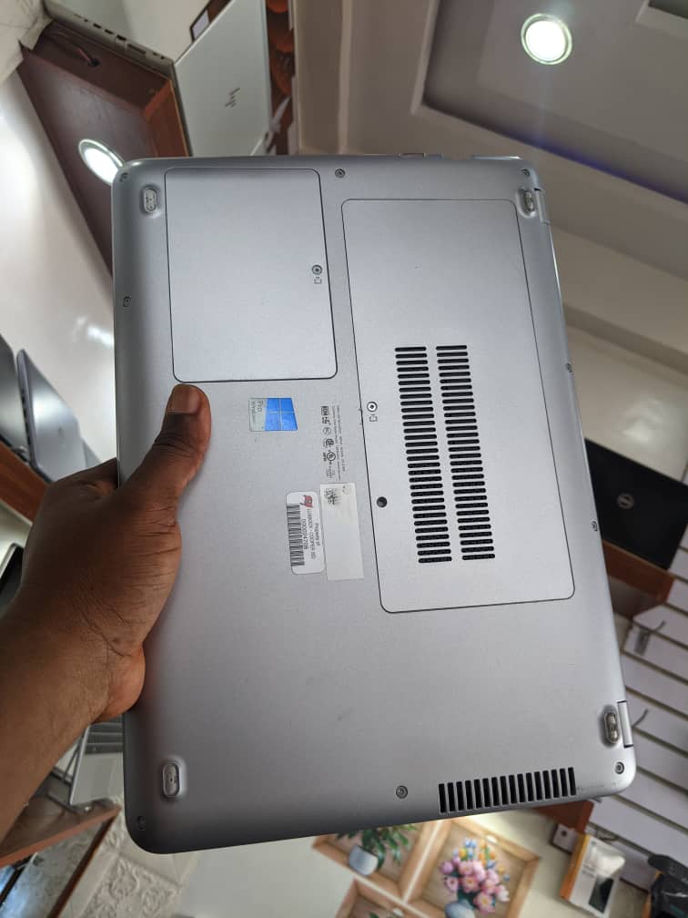 HP PROBOOk 430 G4 Intel®️ Core™️ i7 Processor  7TH GENERATION 1
