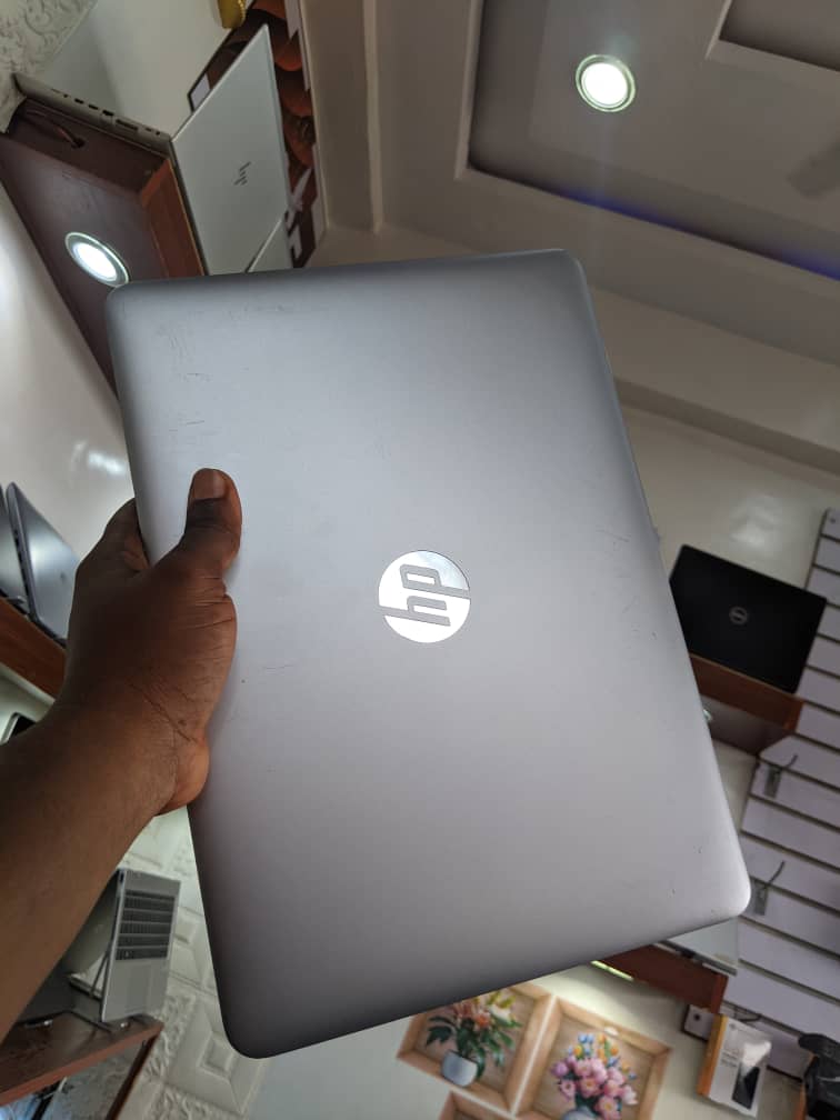 HP PROBOOk 430 G4 Intel®️ Core™️ i7 Processor  7TH GENERATION 2