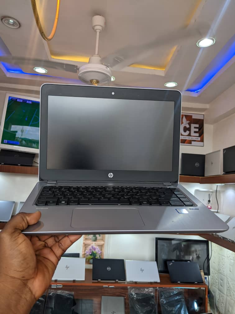 HP PROBOOk 430 G4 Intel®️ Core™️ i7 Processor  7TH GENERATION