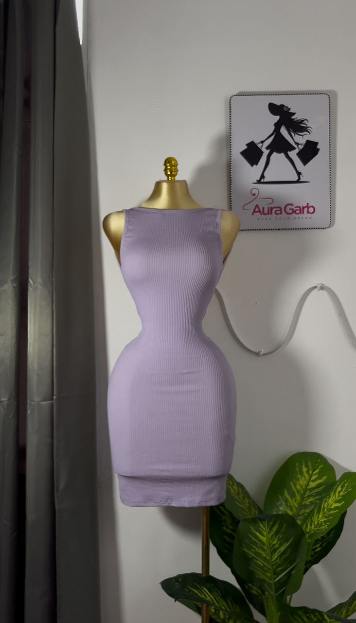 Chic Lavender Bodycon Dress with bare back