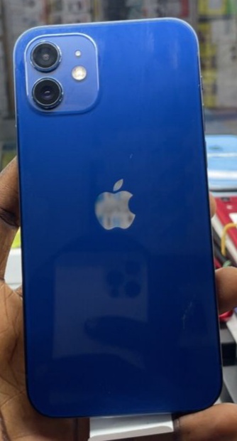 iPhone 12 64GB Unsealed 1