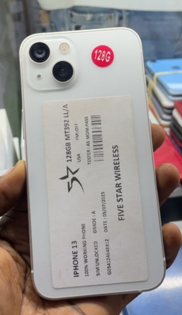 iPhone 13 128GB Unsealed 1