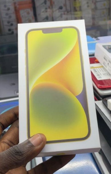 iPhone 14 128GB Sealed. 1