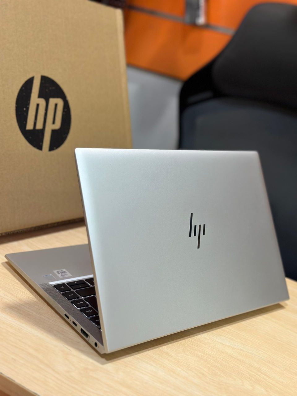 HP ELITEBOOK 840 G7 • Intel® Core™ i5-1031U Processor  • ⁠10TH GENERATION 1