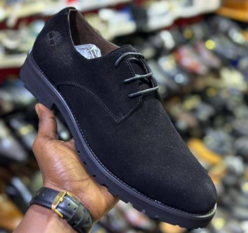 Short Chelsea Boots – Ankle-High Slip-On Leather Boots | Classic Elastic Side Panel Design