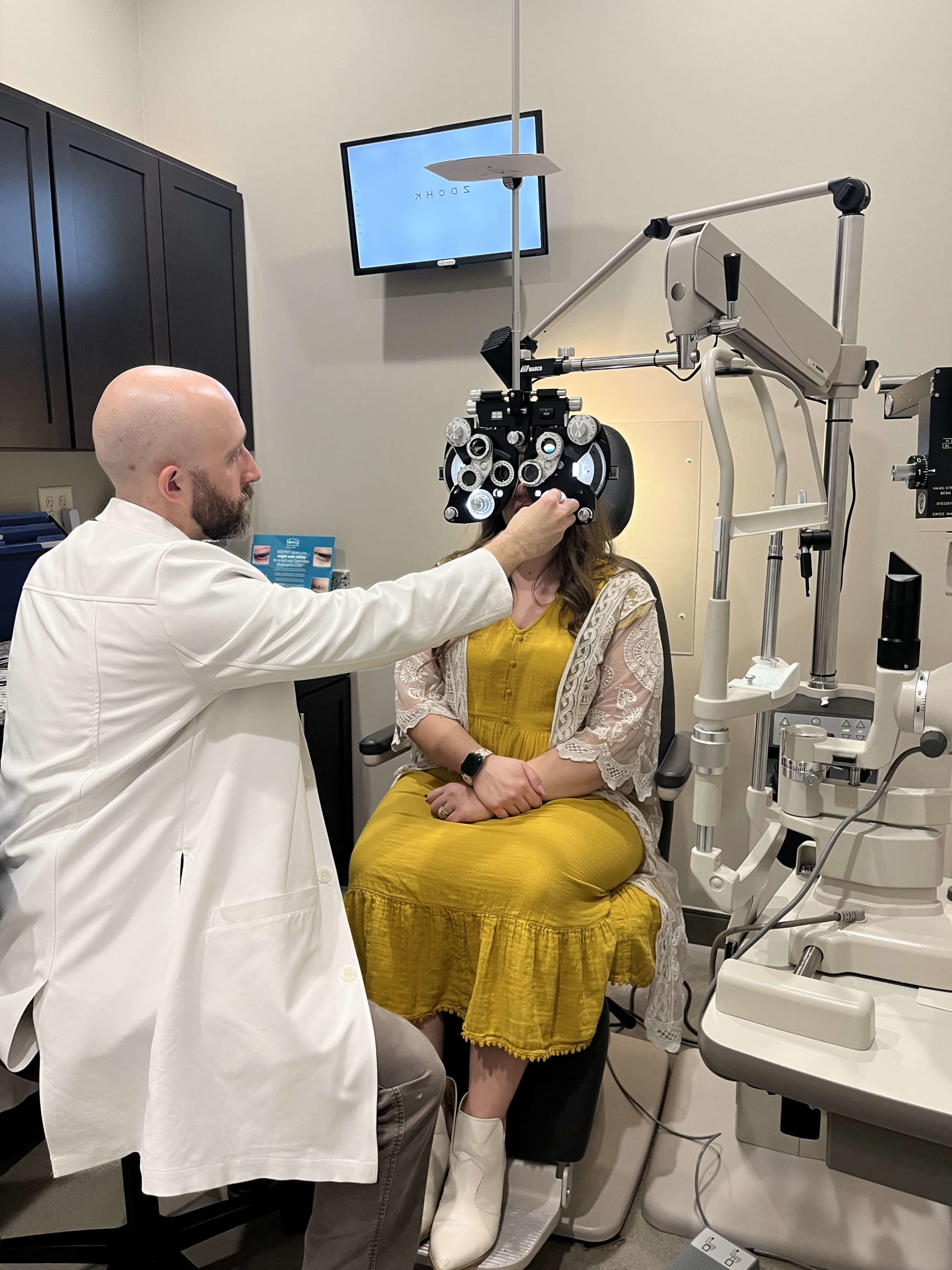 Specialty Contact Lenses CCTH Eye Doctor Knoxville Campbell