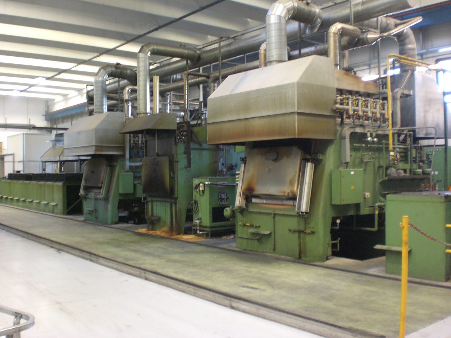 Second Hand Heat Treatment Line_Ipsen7