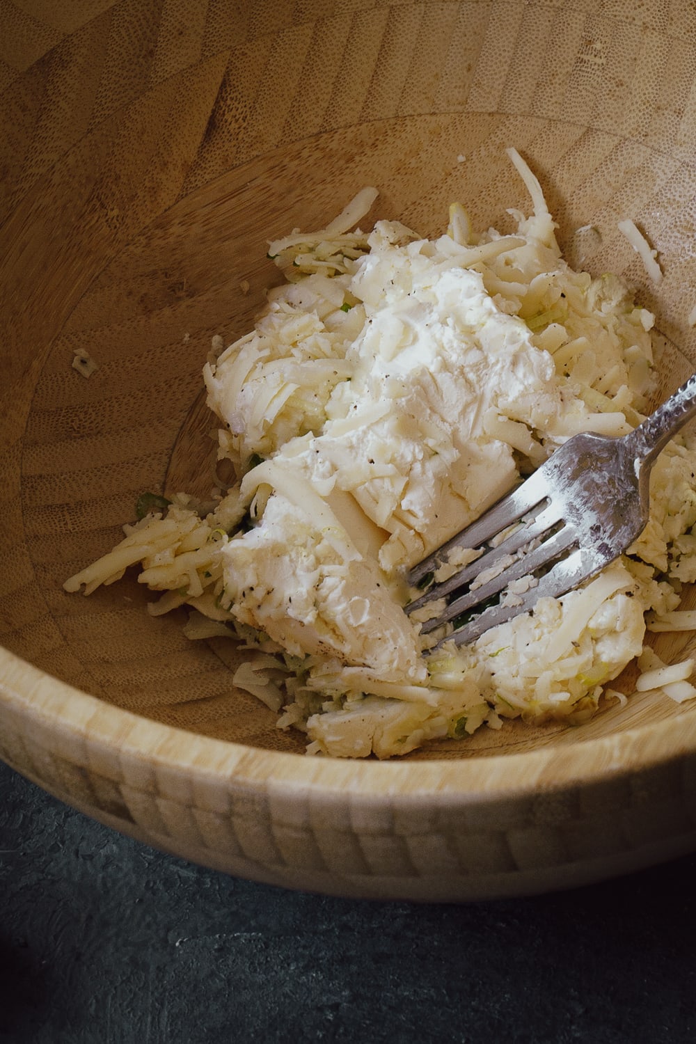 Prepare the mixture for the smoked armadillo eggs