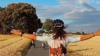 OFFGRID x Hi5 | Sunday Coffee Ride | Girls Only