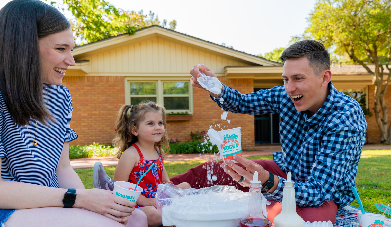 Bahama Buck's franchise opportunity food franchise family picnic