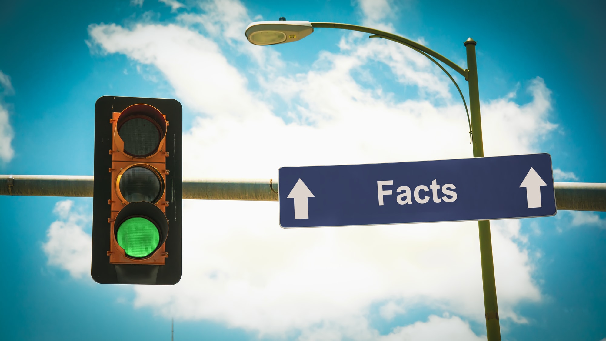 Depositphotos_326476762_l-2015_18644fa1c7 green light pointing to facts