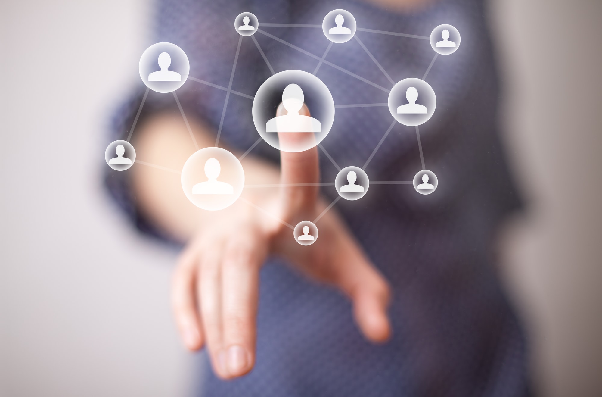 Depositphotos_5351619_l-2015-1 attracting+candidates+with+social+media