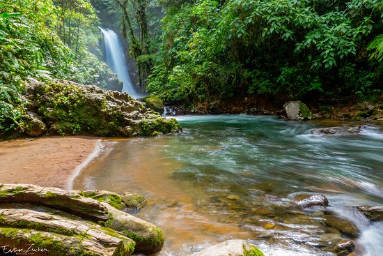 Chocolate and Waterfall Tour, 2 in 1