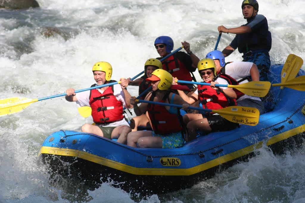 Puerto Limon Shore Excursion: Whitewater River Rafting, Pure Adventure