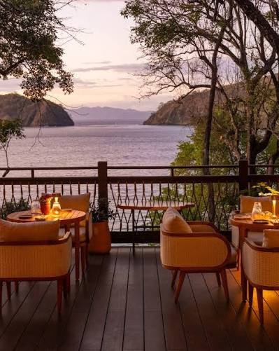 7 Nights/8 Days Luxury: Volcanic Coffee Trail, Cloud Rainforest, Sun & Beach Experience