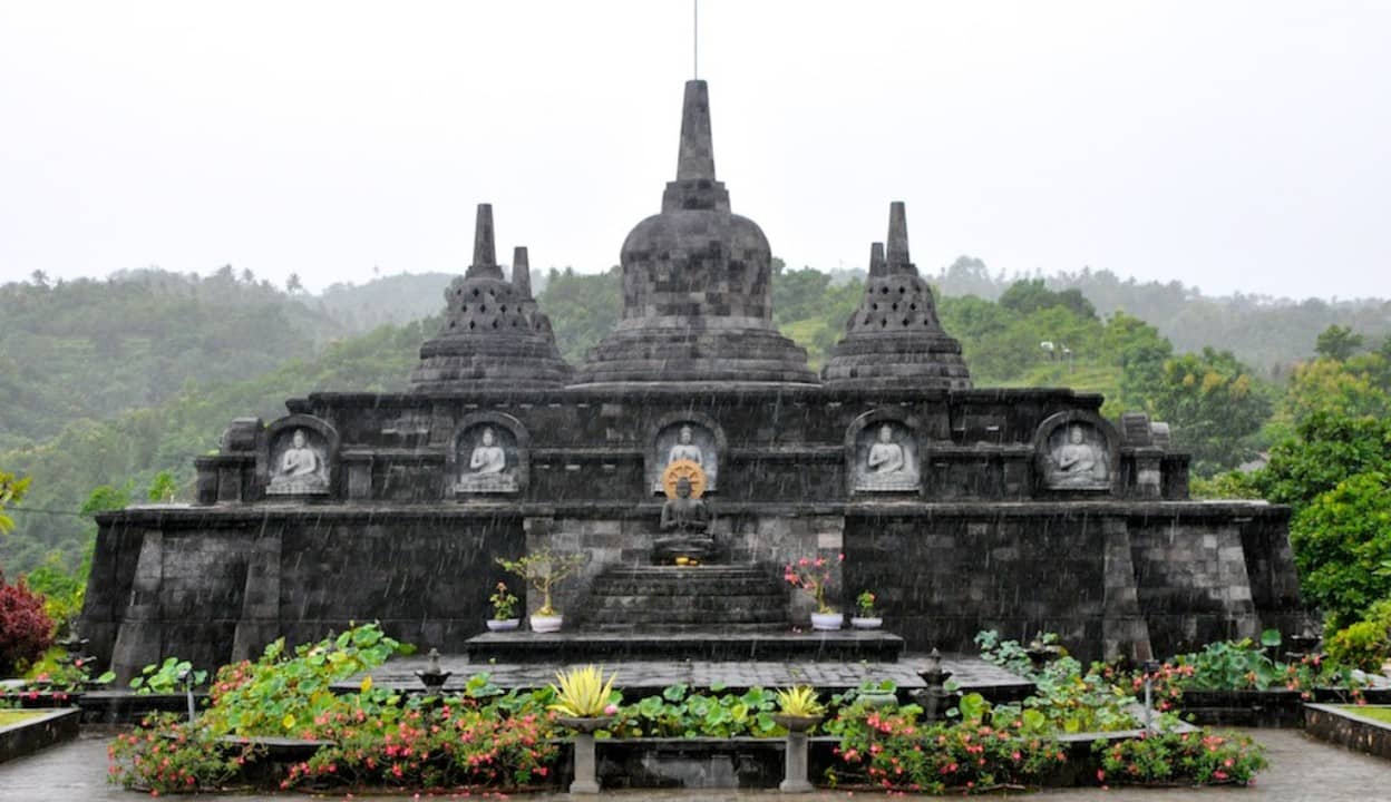  Brahmavihara Arama: A Hilltop Sanctuary with Panoramic Views and Serene Surroundings