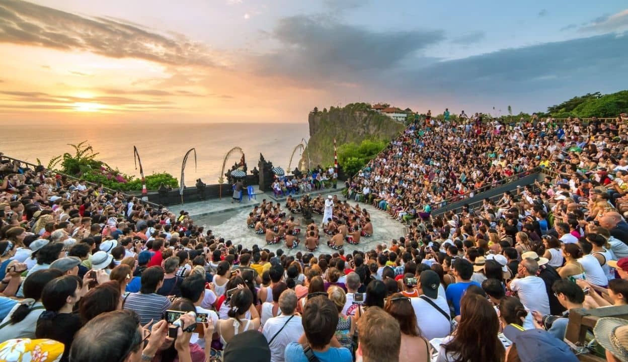 Experience the Enchantment of Kecak Dance: Bali’s Captivating Cultural Performance