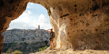 Pay 2019 prices* <br>for 2020 Europe tours with Topdeck<br><br> Expires August 31, 2019