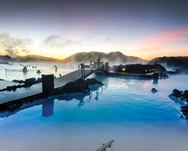 NORTHERN LIGHTS DISCOVERY<br>6-Day Tour<br>On The Go Tours<br><br>$1721*