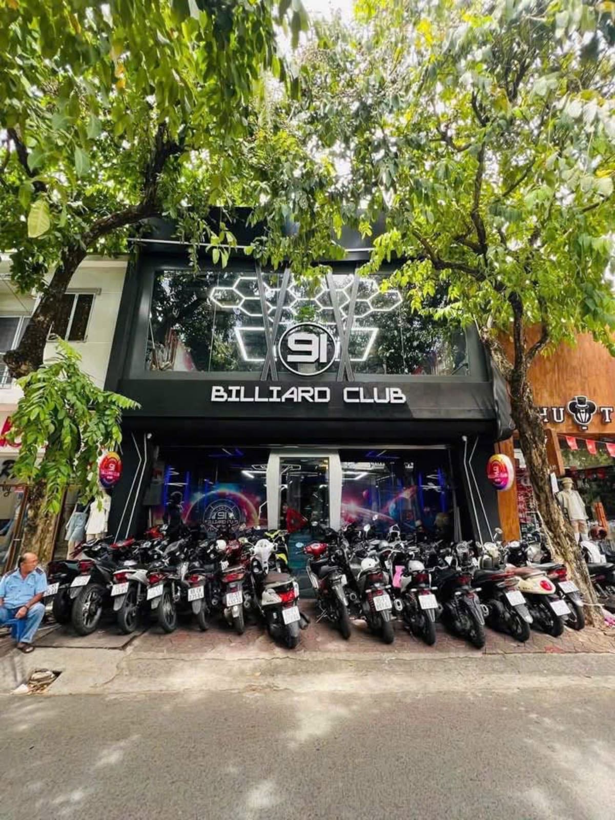 Bán hoặc cho thuê nhà mặt tiền Nguyễn Việt Hồng - 152m² - 19 tỷ
