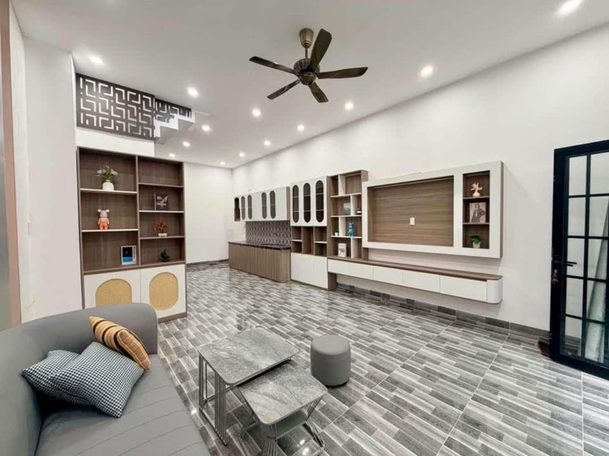Cho thuê nhà hẻm Lâm Quang Ky, Rạch Giá - 7 Triệu/Tháng